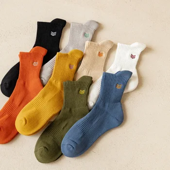 Средни чорапи памучни чорапи с дебелина дъното в пода-панти, абсорбиращи потта и устойчиви на миризмата на чорапи Joker Harajuku приливи и отливи, чорапи през есента.